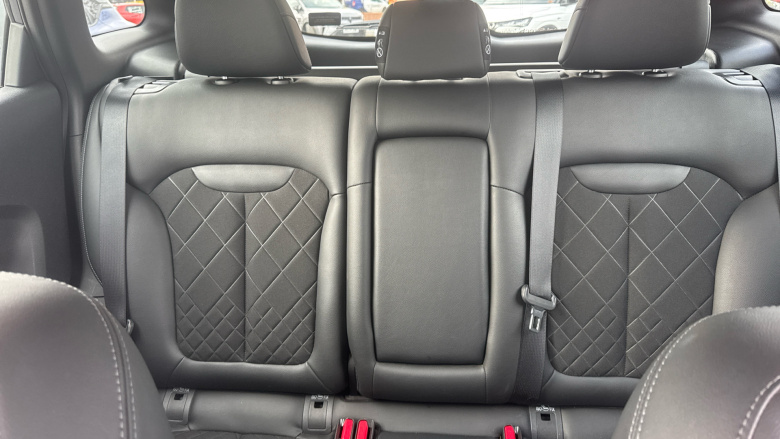 Renault Kadjar 1.3 TCE Techno 5dr Petrol Hatchback